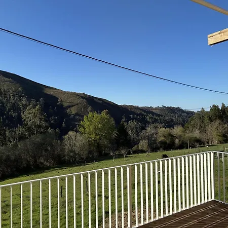 Casa De Aldea Escuelas De Linares, 18 *