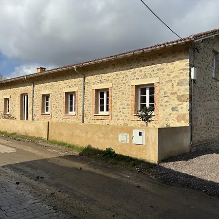 Casa De Aldea Escuelas De Linares, 18 *