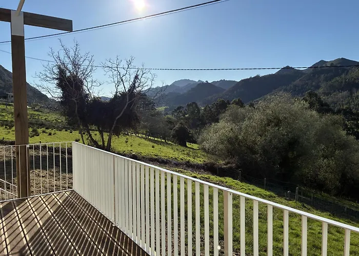 Casa De Aldea Escuelas De Linares, 18 Сasa de vacaciones *