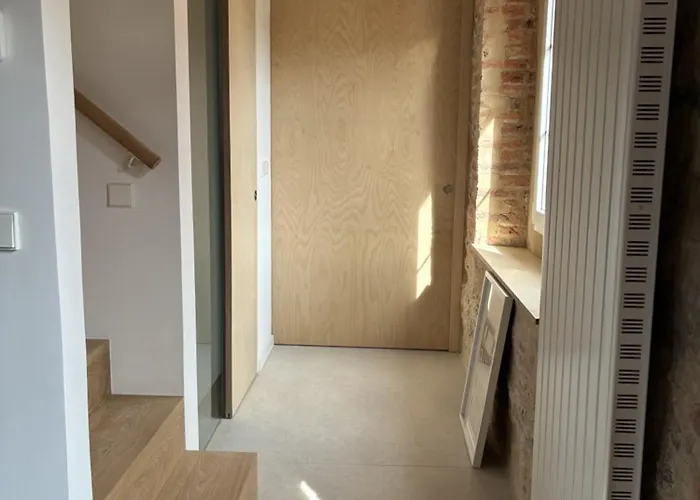 Сasa de vacaciones Casa De Aldea Escuelas De Linares, 18 *