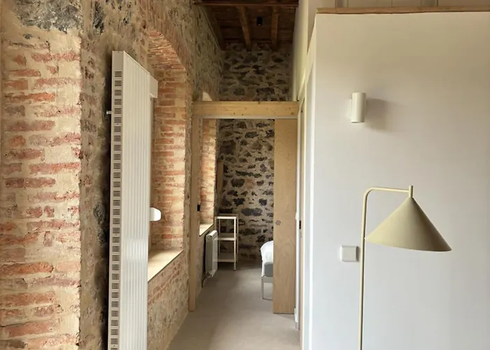 Сasa de vacaciones Casa De Aldea Escuelas De Linares, 18 *