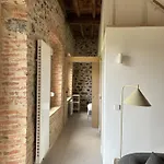 度假居 Casa De Aldea Escuelas De Linares, 18 *
