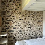 度假居 Casa De Aldea Escuelas De Linares, 18 *
